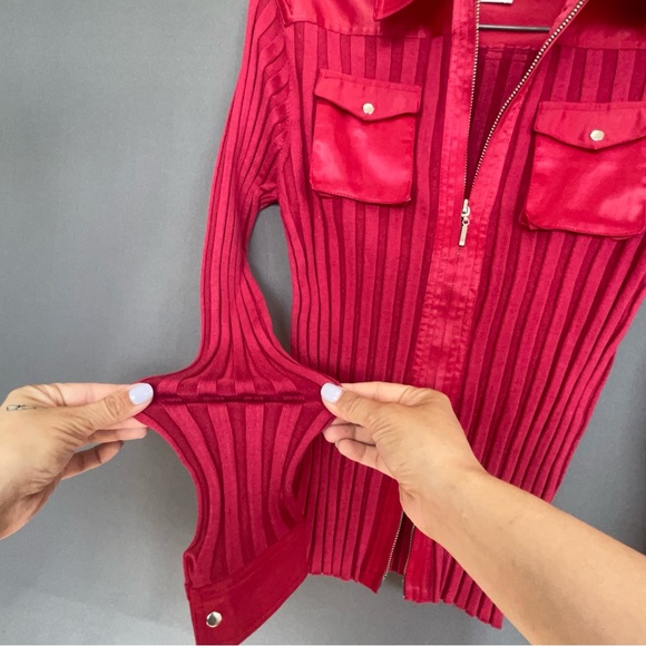 Vintage Wayne Rogers 70% silk and spandex long sleeve collared top with zipper - Picture 11 of 11